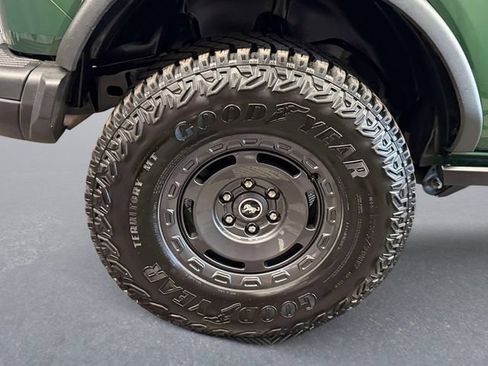 Used 2024 Ford Bronco Everglades AWD/4WD image 8