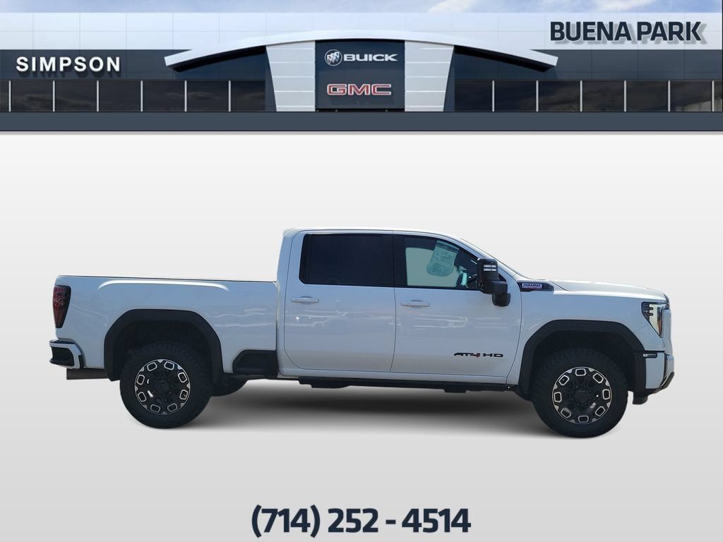 Used 2024 GMC Sierra 2500 AT4 w/ AT4 Preferred Package AWD/4WD image 9
