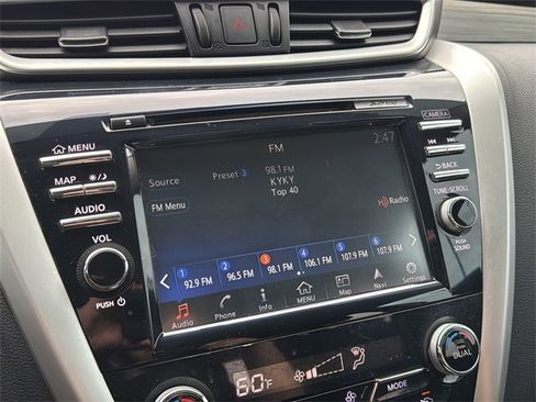 Used 2017 Nissan Murano SV image 22