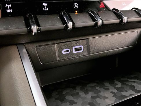 Certified 2024 Chevrolet Colorado ZR2 image 31