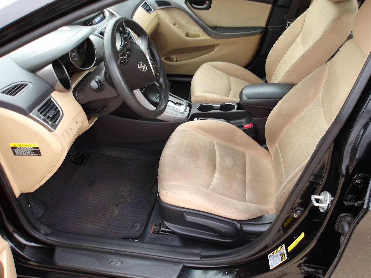 Used 2013 Hyundai Elantra GLS w/ Preferred Pkg FWD image 5