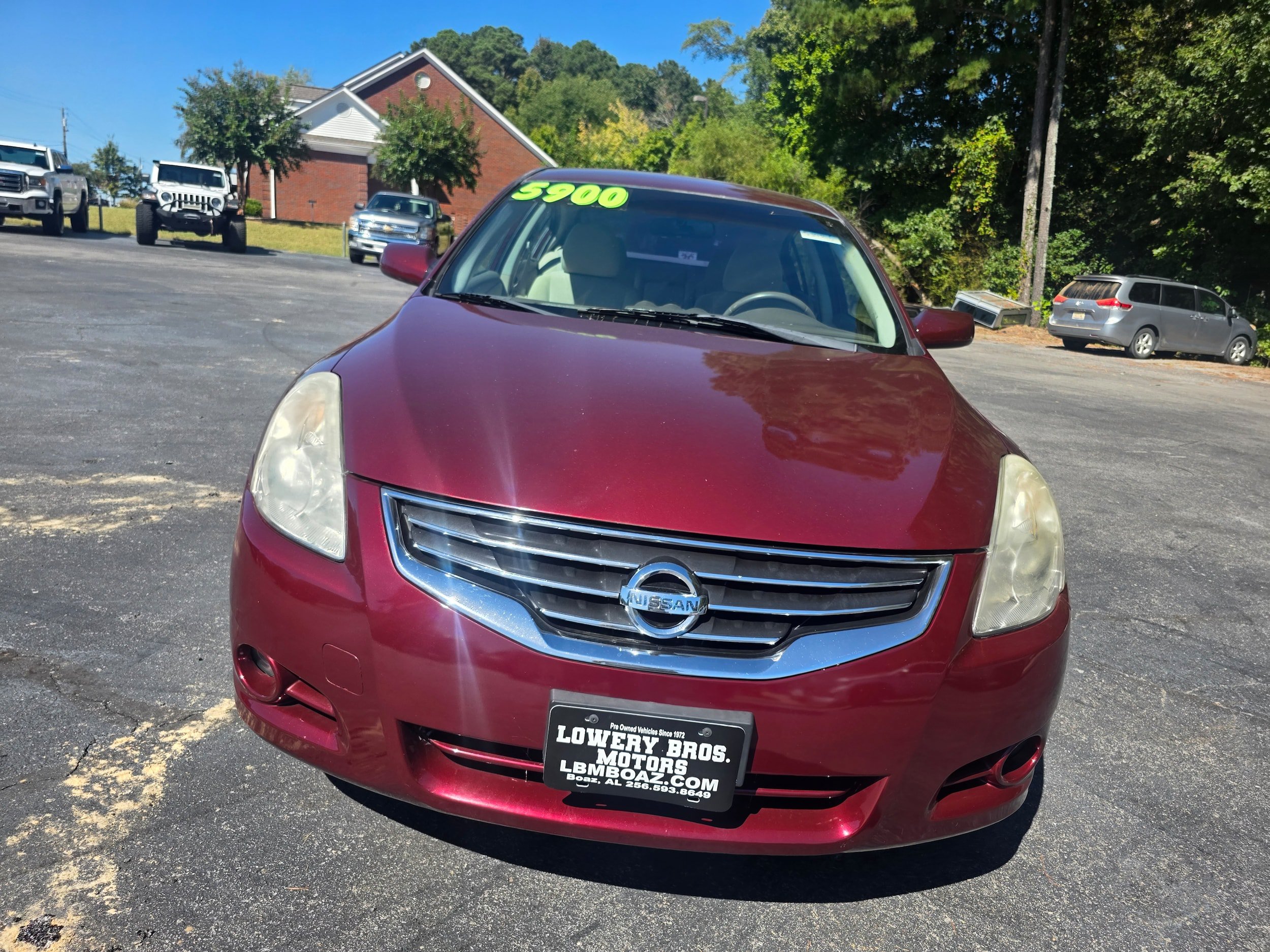 Used 2011 Nissan Altima 2.5 S w/ Special Edition Pkg FWD image 2