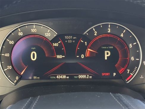 Used 2018 BMW 540i image 29