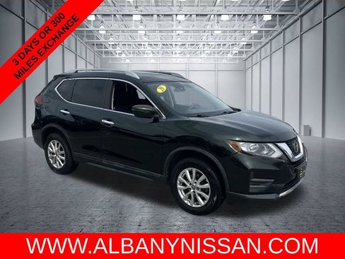 Used 2020 Nissan Rogue SV AWD/4WD image 1