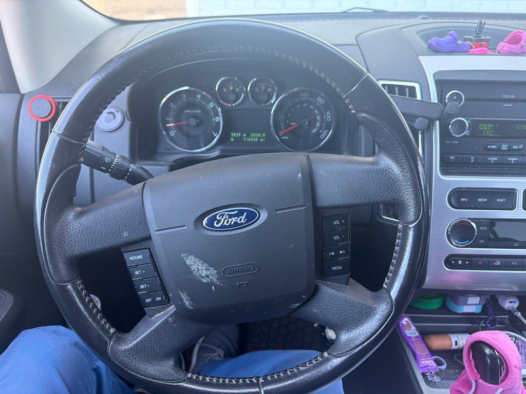Used 2009 Ford Edge SEL AWD/4WD image 14