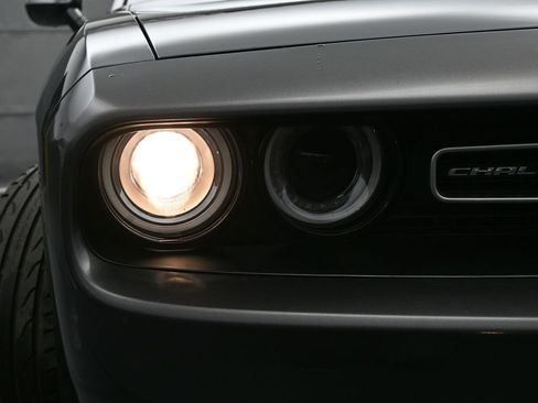 Used 2019 Dodge Challenger R/T image 11