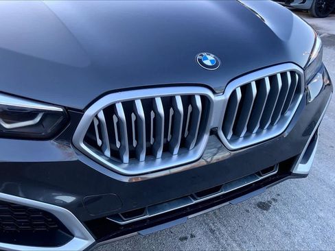 Used 2022 BMW X6 xDrive40i w/ Climate Comfort Package image 32