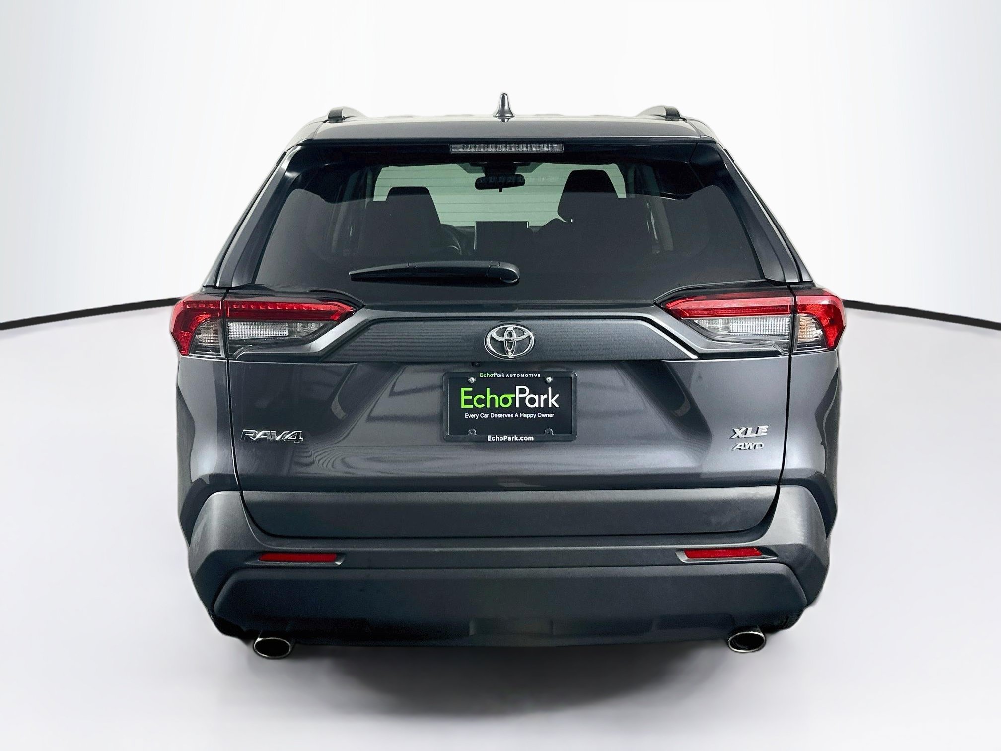 Used 2025 Toyota RAV4 XLE AWD/4WD image 7