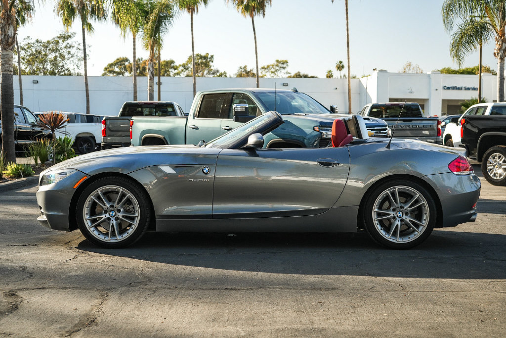 Used 2009 BMW Z4 sDrive30i RWD image 13