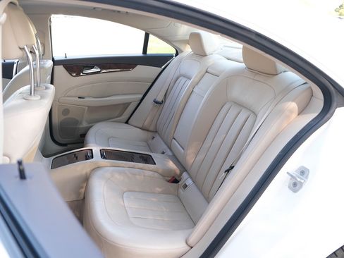 Used 2018 Mercedes-Benz CLS 550 image 18