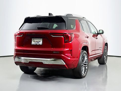 New 2026 GMC Terrain Denali w/ LPO, Black Badging Package image 7