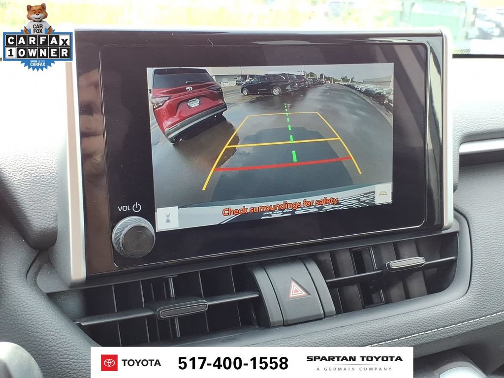 Used 2024 Toyota RAV4 XLE FWD image 23