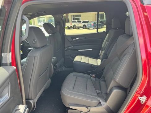 New 2026 Chevrolet Traverse LT w/ Driver Confidence Package FWD image 35