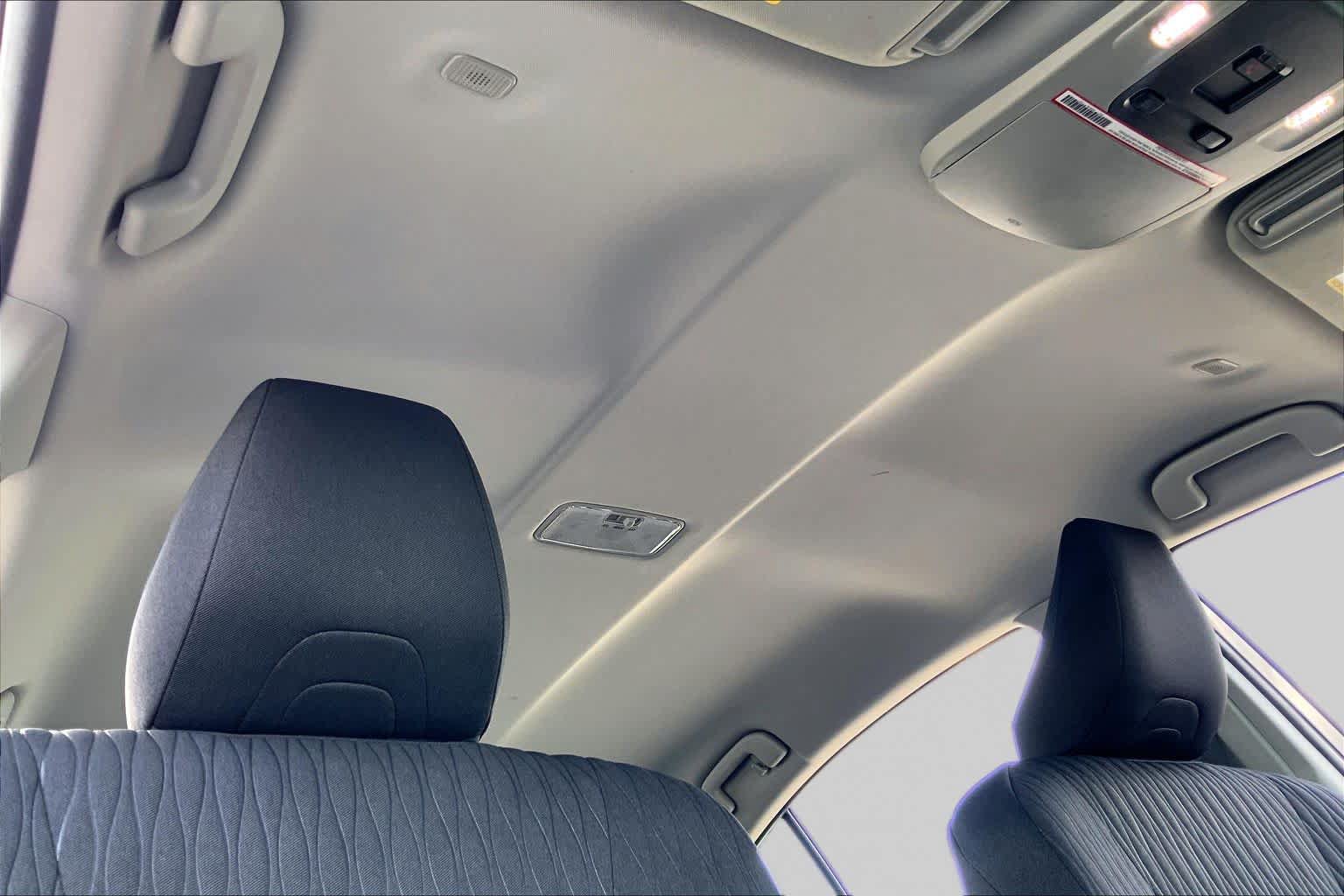 Used 2025 Toyota Camry LE FWD image 14