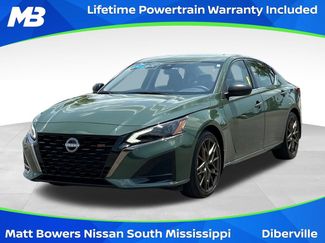 Used 2025 Nissan Altima 2.5 SR FWD video 1
