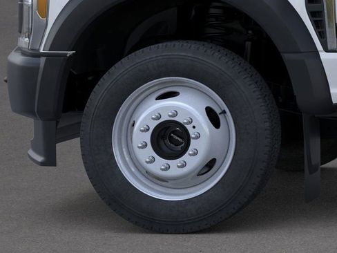 New 2025 Ford F550 4x4 SuperCab Super Duty image 19