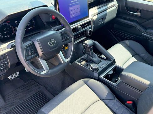 Used 2026 Toyota Tacoma TRD Sport w/ TRD Sport Premium Package AWD/4WD image 4
