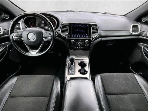Used 2021 Jeep Grand Cherokee Laredo X AWD/4WD image 15