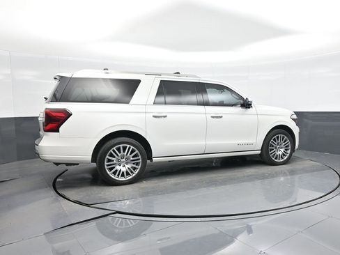 Certified 2023 Ford Expedition Max Platinum image 8