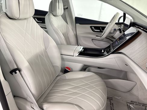Certified 2022 Mercedes-Benz EQS 450+ Sedan image 31