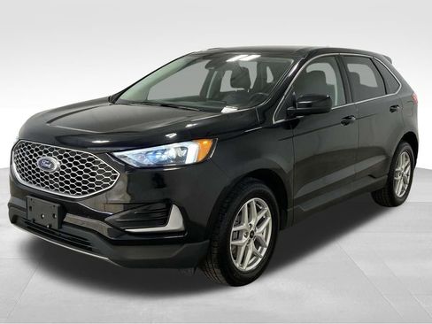 Used 2023 Ford Edge SEL image 5