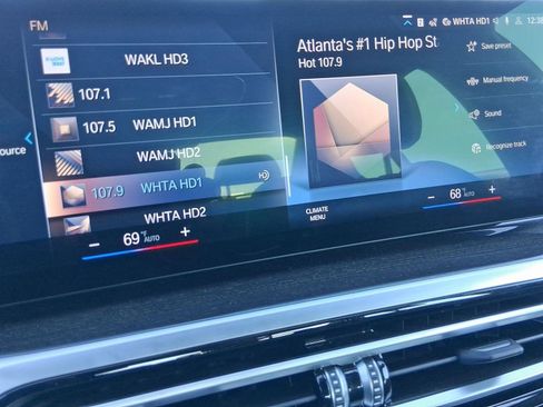 Certified 2023 BMW 330e xDrive 330e xDrive w/ Driving Assistance Package image 24