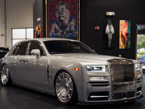 Used 2020 Rolls-Royce Phantom Sedan RWD image 7