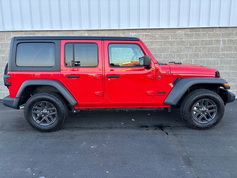 Used 2024 Jeep Wrangler Sport S image 30