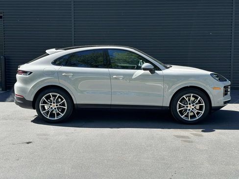 New 2026 Porsche Cayenne S AWD/4WD image 6