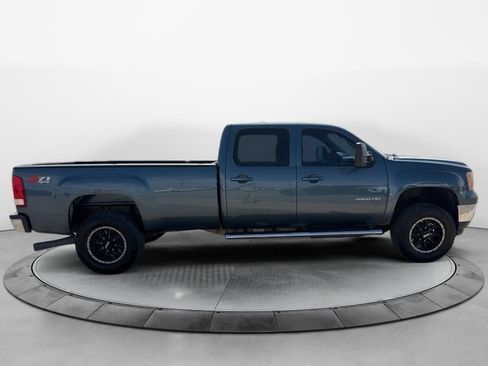 Certified 2014 GMC Sierra 3500 SLT w/ Suspension Package, Off-Road AWD/4WD image 6