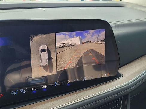 New 2026 Chevrolet Tahoe High Country image 25