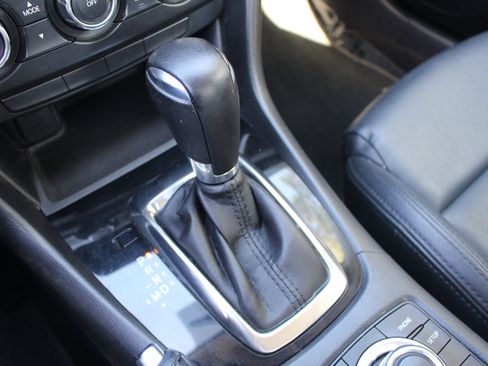 Used 2015 MAZDA MAZDA6 Touring image 29