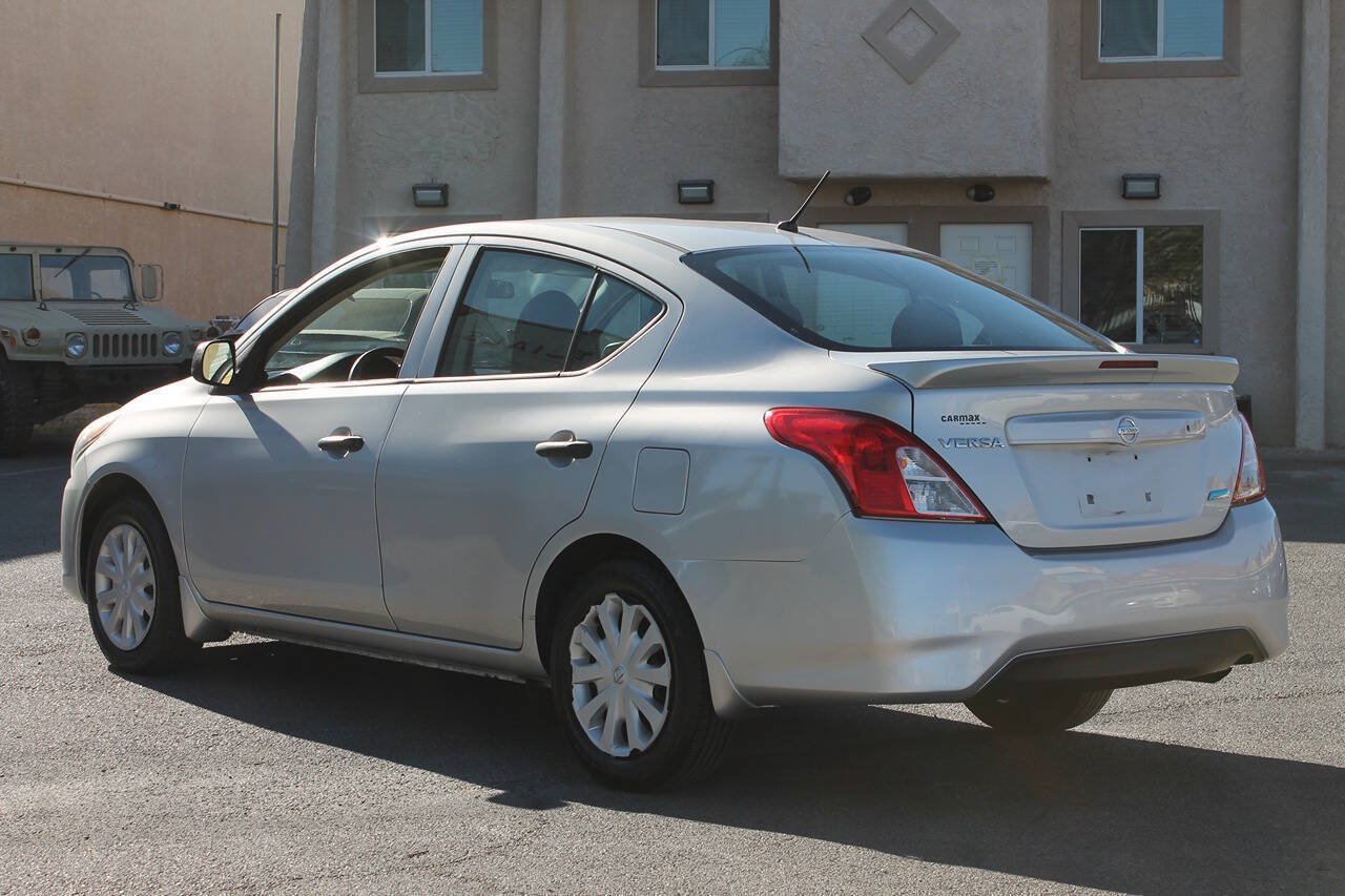 Used 2015 Nissan Versa S Plus FWD image 6