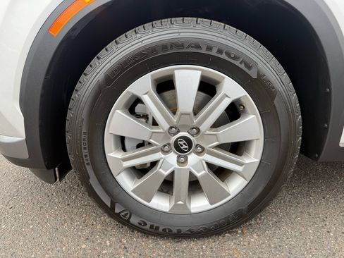 Used 2025 Hyundai Palisade SEL FWD image 11