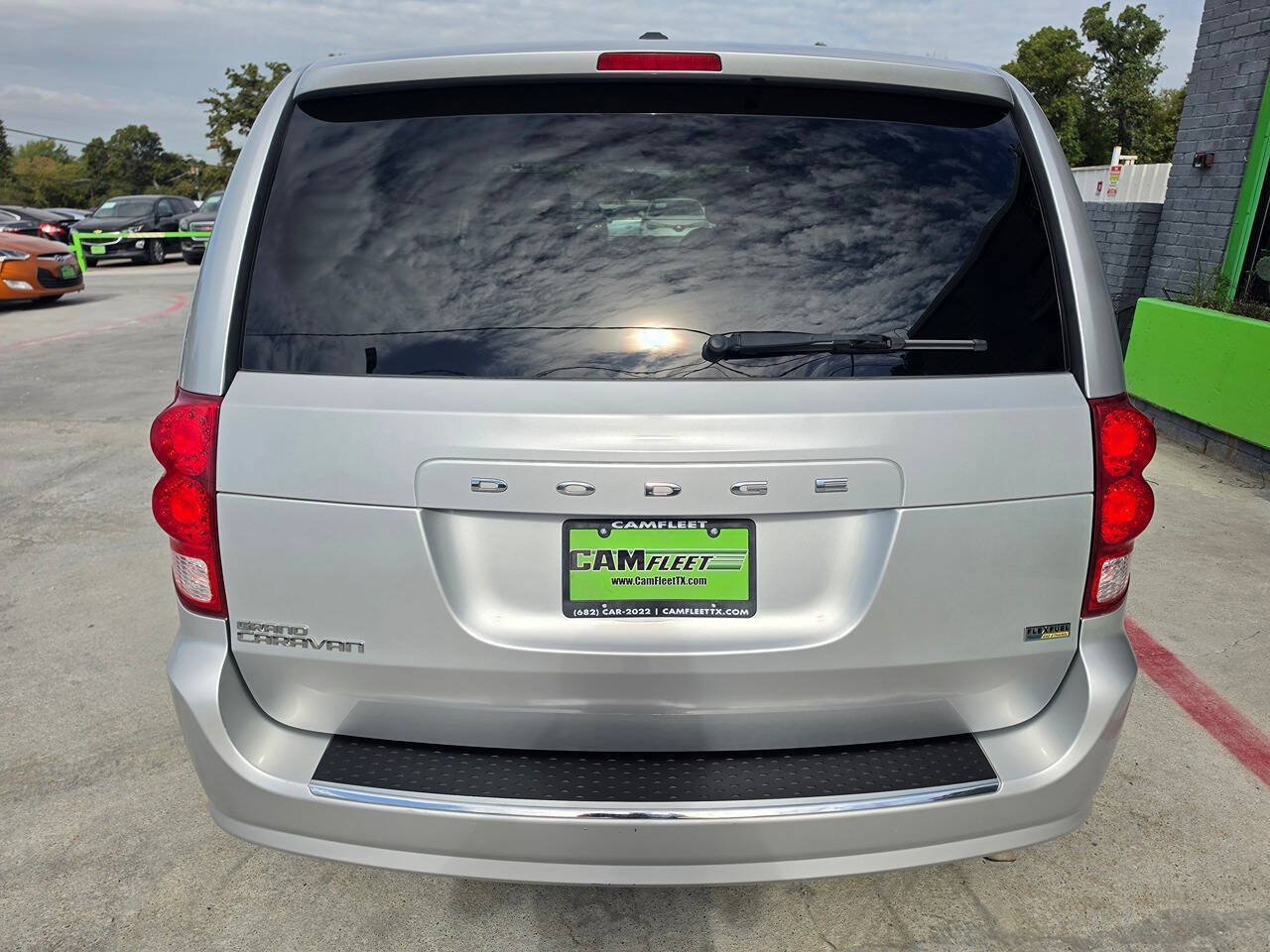 Used 2012 Dodge Grand Caravan SE FWD image 14