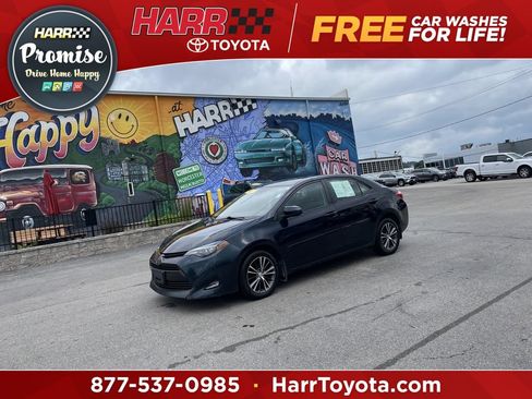 Used 2017 Toyota Corolla LE w/ LE Premium Package FWD image 1