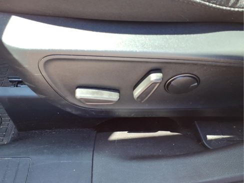 Used 2024 Ford Escape Active w/ Tech Pack #1 AWD/4WD image 13