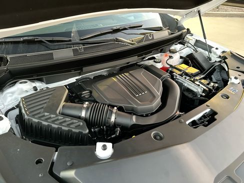 New 2026 Buick Enclave Preferred w/ Power Package image 24