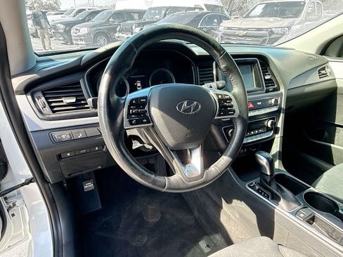 Used 2019 Hyundai Sonata SEL FWD image 12