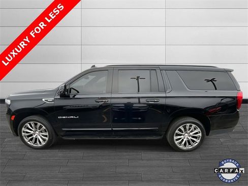 Used 2021 GMC Yukon XL Denali w/ Advanced Technology Package image 6
