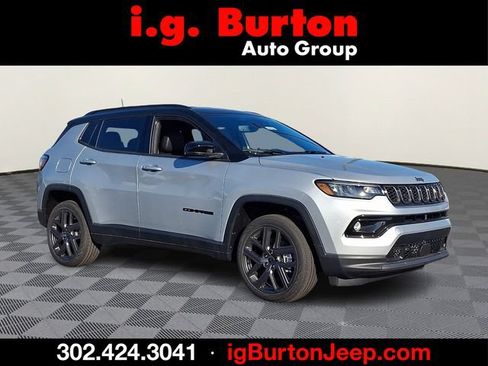 New 2026 Jeep Compass Limited AWD/4WD image 1