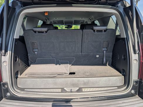 Used 2020 Chevrolet Tahoe LT RWD image 28