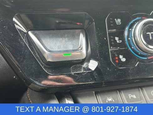 Used 2024 GMC Sierra 1500 AT4 w/ Technology Package image 48