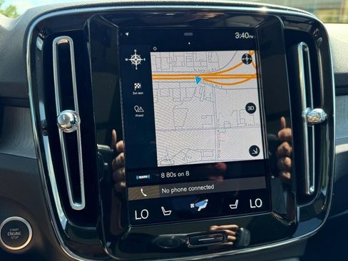 Used 2022 Volvo XC40 T5 Inscription image 21