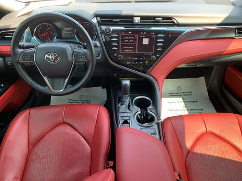 Used 2019 Toyota Camry XSE FWD image 16