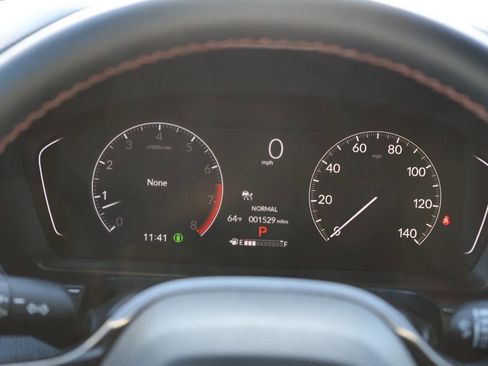 Used 2025 Honda Pilot TrailSport image 20