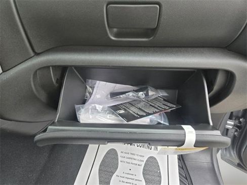 New 2025 Chevrolet Silverado 1500 Custom image 14