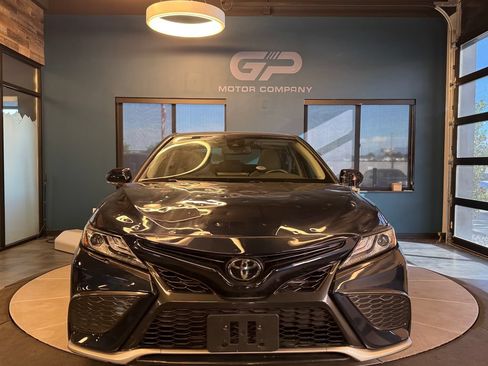 Used 2021 Toyota Camry XSE AWD/4WD image 8