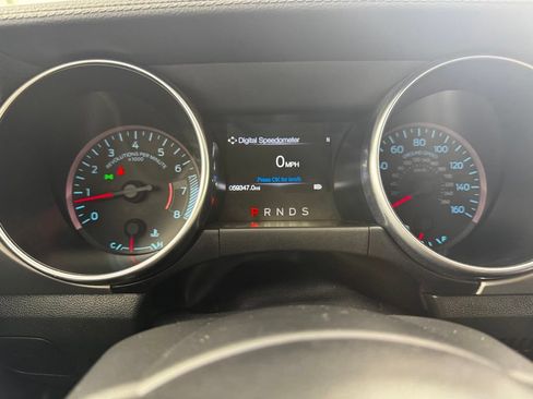 Used 2022 Ford Mustang Premium RWD image 24