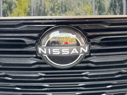 Used 2023 Nissan Altima 2.5 SV w/ SV Premium Package AWD/4WD image 24